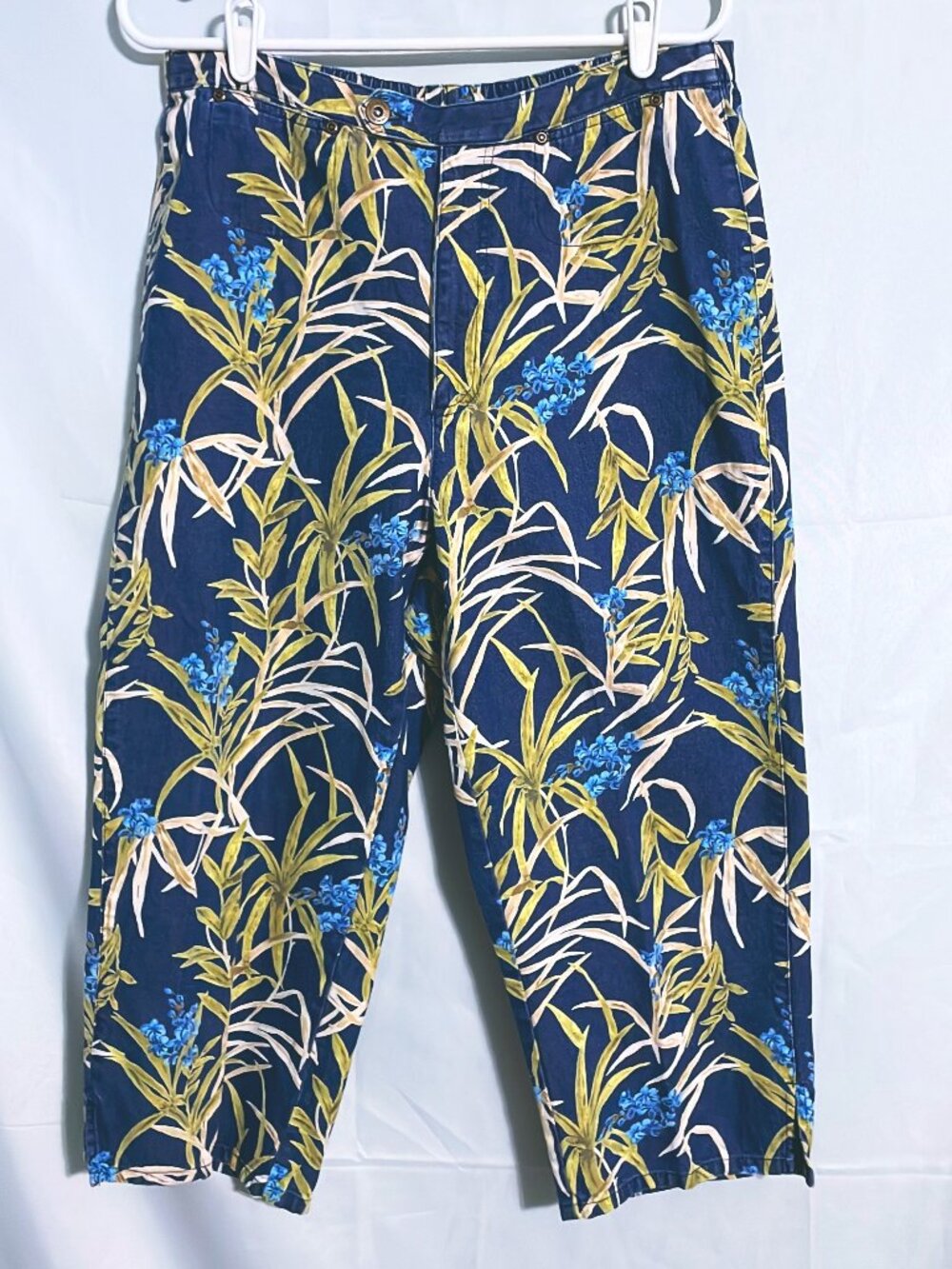 Liz Claiborne Cute Floral Patterned Jeans Size 14